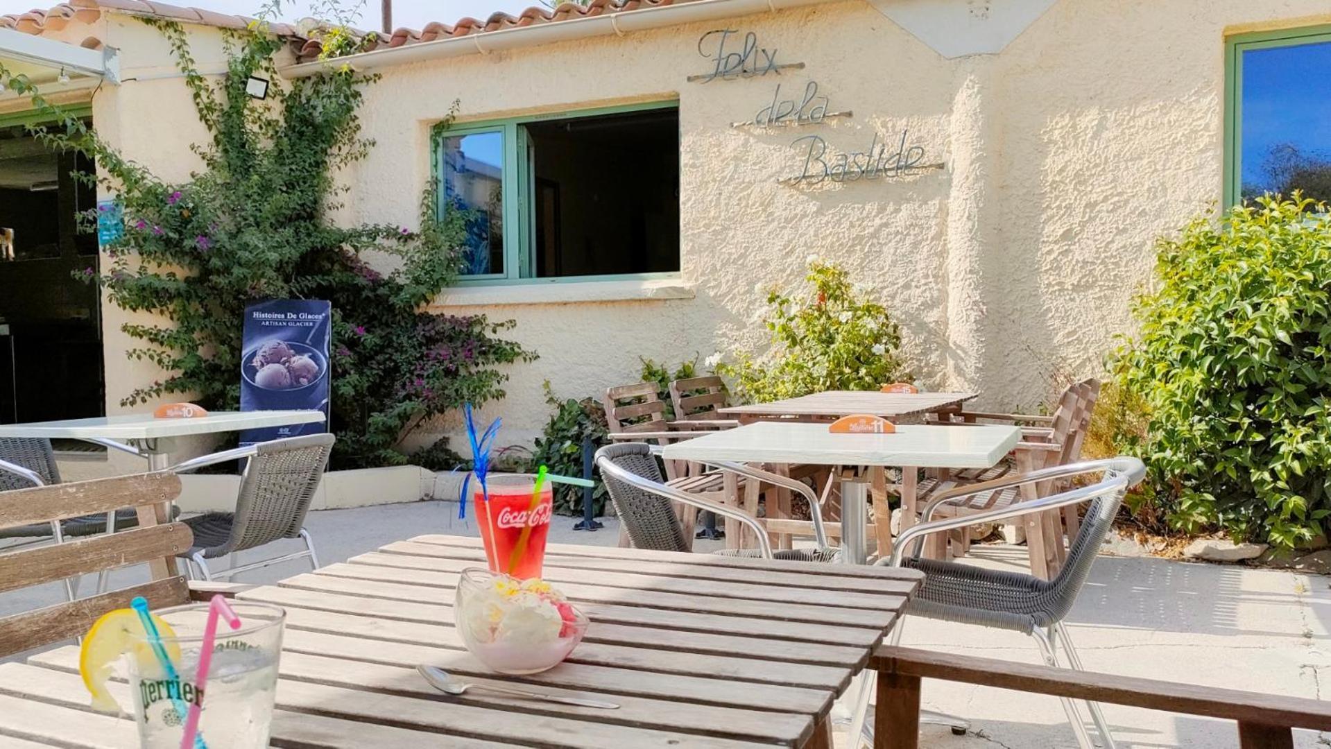 Camping Tikayan Felix De La Bastide Saint-Mitre-les-Remparts Bagian luar foto